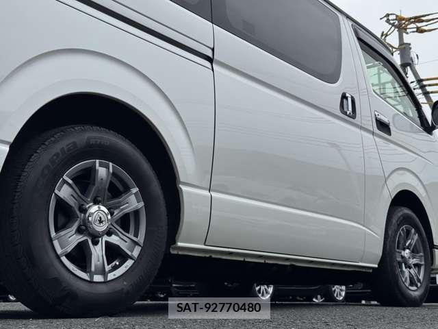 Toyota HIACE VAN 2015-06 8220870-17
