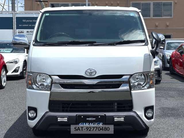 Toyota HIACE VAN 2015-06 8220870-4