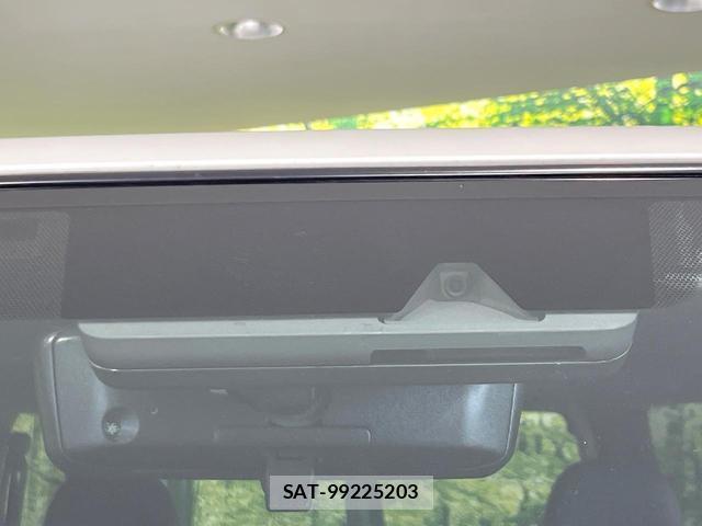 Toyota HIACE VAN 2025-07 8221099-2