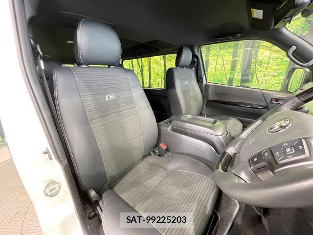 Toyota HIACE VAN 2025-07 8221099-7