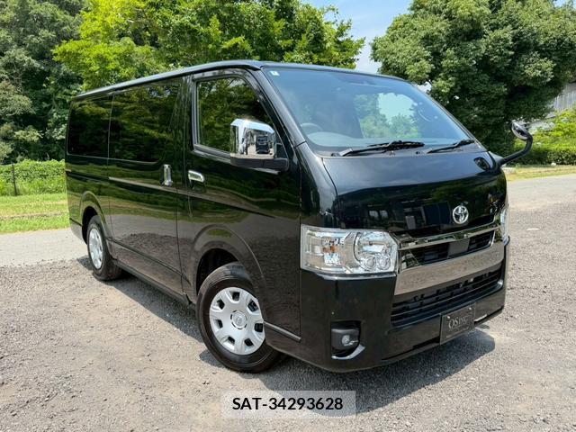 Toyota HIACE VAN 2025-07 8221485-5