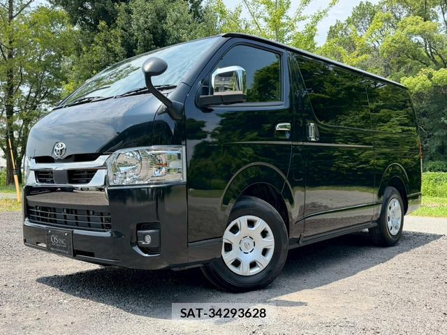 Toyota HIACE VAN 2025-07 8221485-6