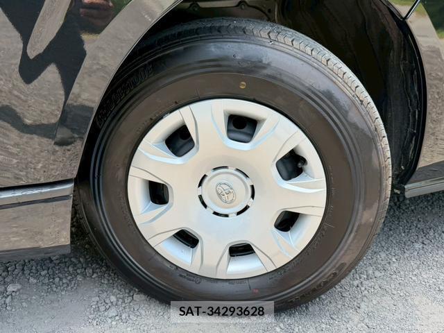 Toyota HIACE VAN 2025-07 8221485-7