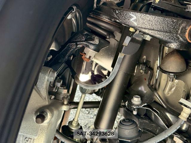 Toyota HIACE VAN 2025-07 8221485-8