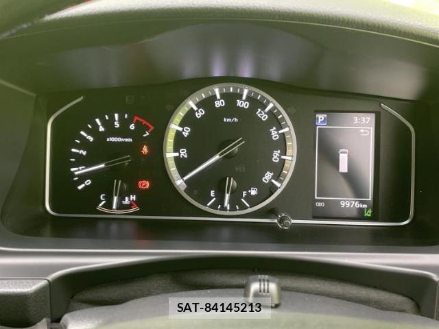 Toyota HIACE VAN 2020-06 8221562-16