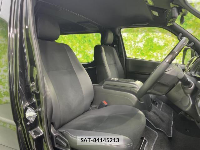 Toyota HIACE VAN 2020-06 8221562-3