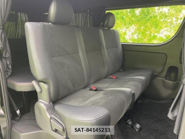 Toyota HIACE VAN 2020-06 8221562-4