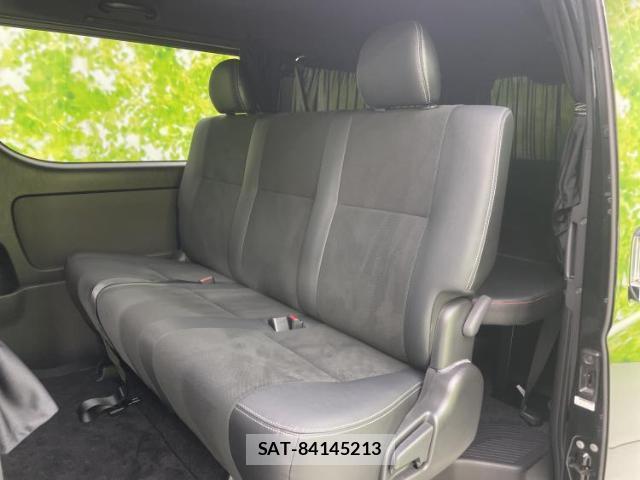 Toyota HIACE VAN 2020-06 8221562-6