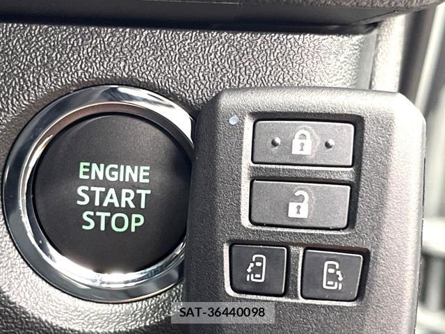 Toyota HIACE VAN 2026-02 8221611-6