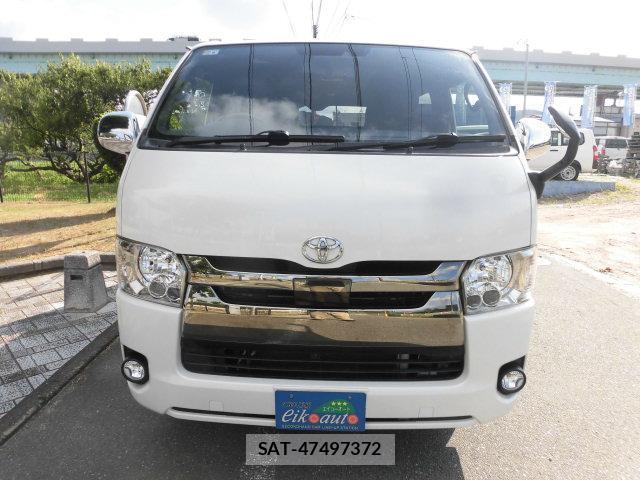 Toyota HIACE VAN 2020-09 8221620-3