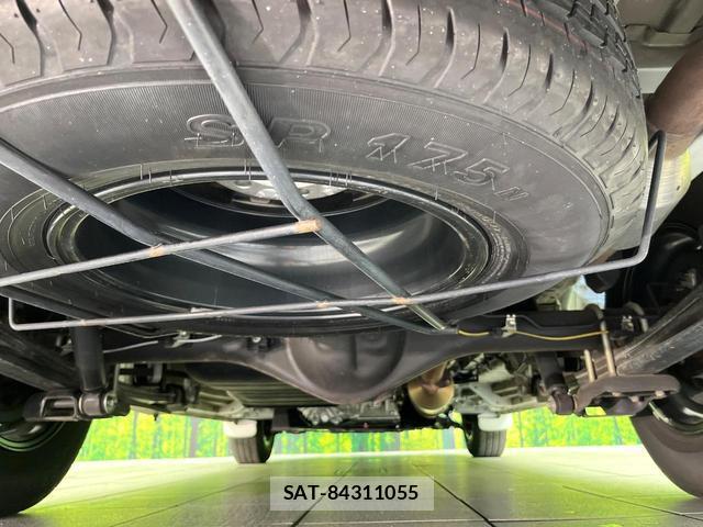 Toyota HIACE VAN 2021-01 8222120-18