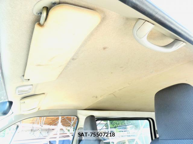 Toyota HIACE VAN 2009-07 8222151-18