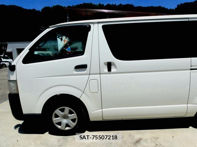 Toyota HIACE VAN 2009-07 8222151-4