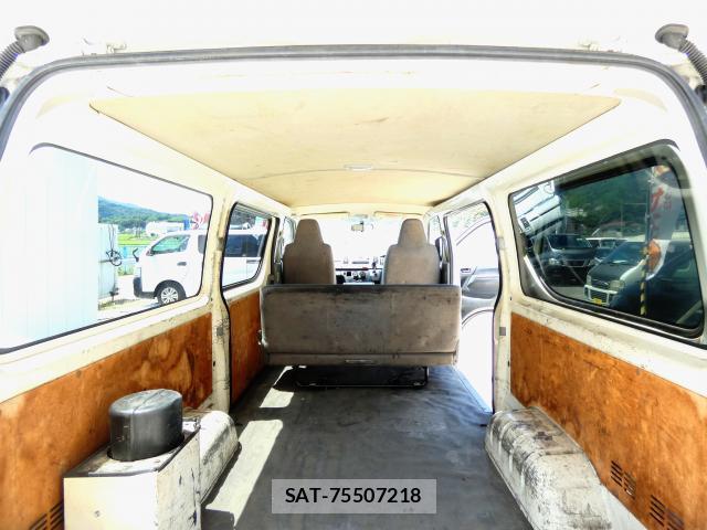 Toyota HIACE VAN 2009-07 8222151-7
