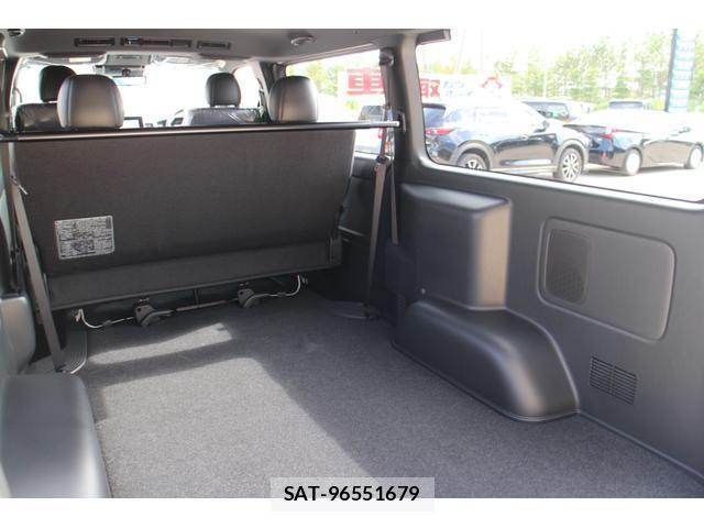 Toyota HIACE VAN 2026-07 8222336-18