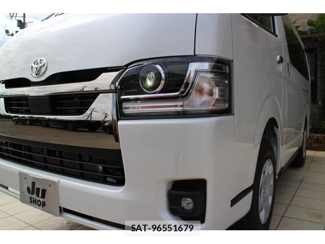 Toyota HIACE VAN 2026-07 8222336-9