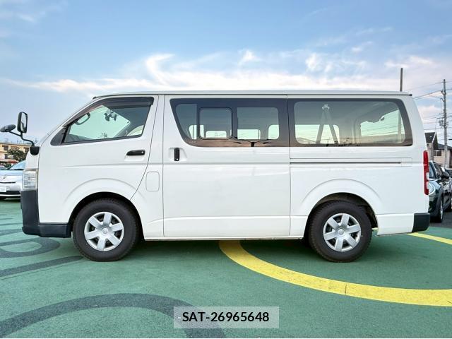 Toyota HIACE VAN 2015-05 8222681-1