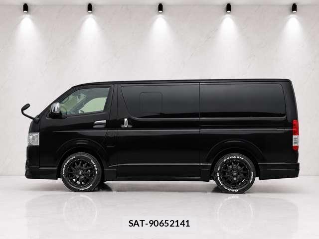 Toyota HIACE VAN 2023-02 8222761-2