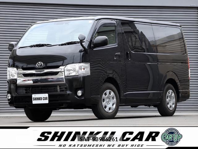 Toyota HIACE VAN 2019-08 8222940-0
