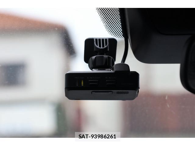Toyota HIACE VAN 2019-08 8222940-12