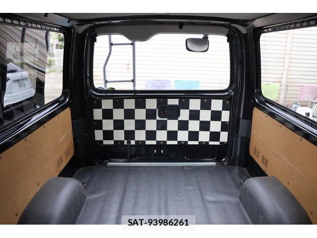Toyota HIACE VAN 2019-08 8222940-5