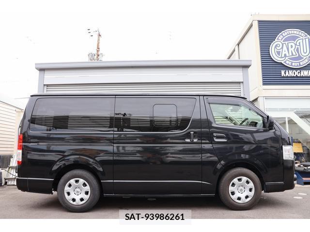 Toyota HIACE VAN 2019-08 8222940-6