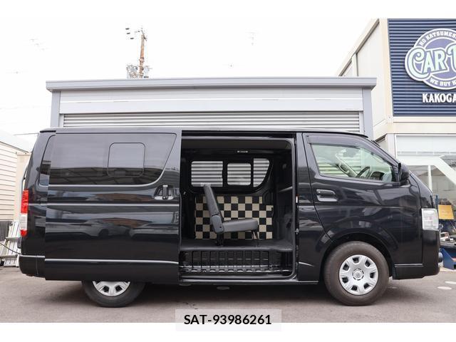 Toyota HIACE VAN 2019-08 8222940-7