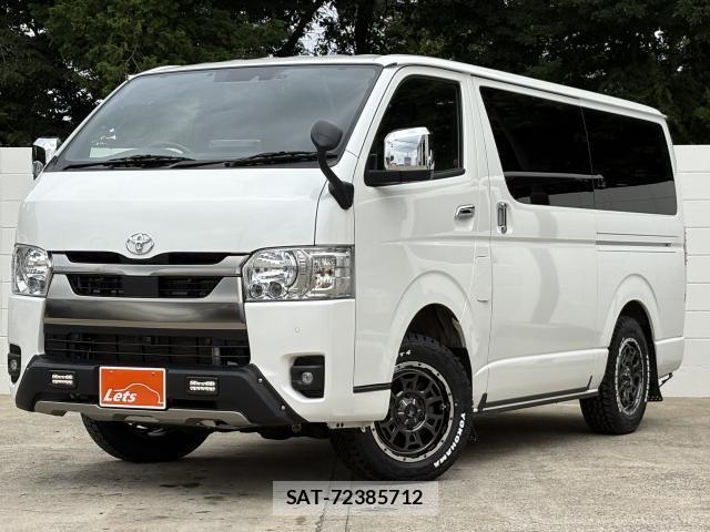 Toyota HIACE VAN 2025-05 8223296-0