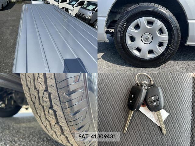 Toyota HIACE VAN 2021-01 8223374-2