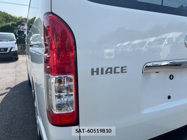 Toyota HIACE VAN 2019-09 8223375-16