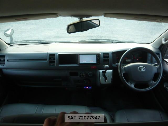 Toyota HIACE VAN 2015-10 8224336-2