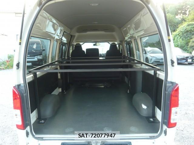 Toyota HIACE VAN 2015-10 8224336-7