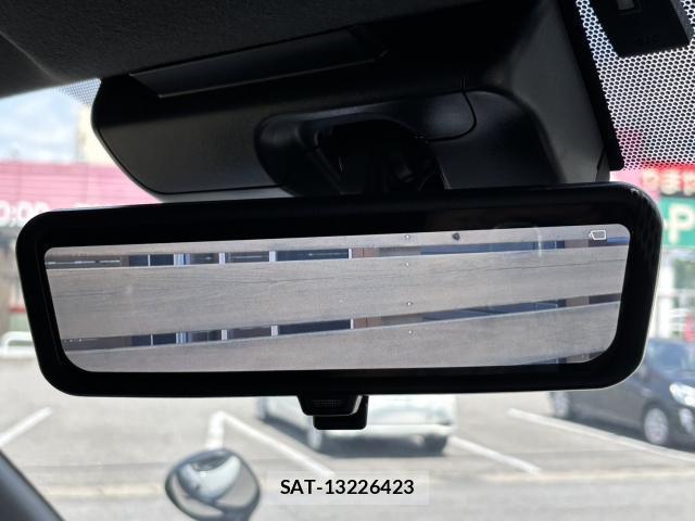 Toyota HIACE VAN 2025-05 8224359-6