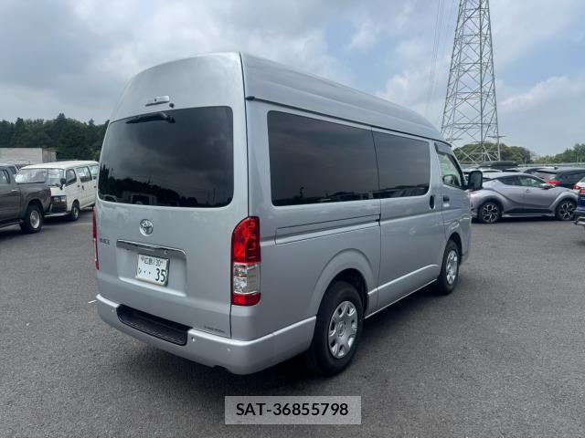 Toyota HIACE VAN 2023-02 8224440-1