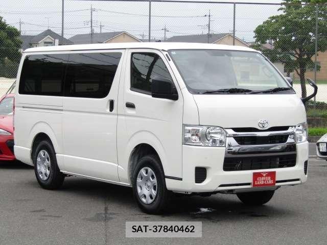 Toyota HIACE VAN 2025-06 8224719-0