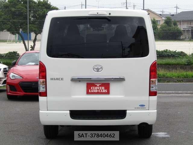 Toyota HIACE VAN 2025-06 8224719-1