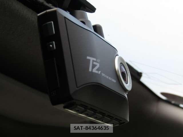 Toyota HIACE VAN 2024-07 8224720-7
