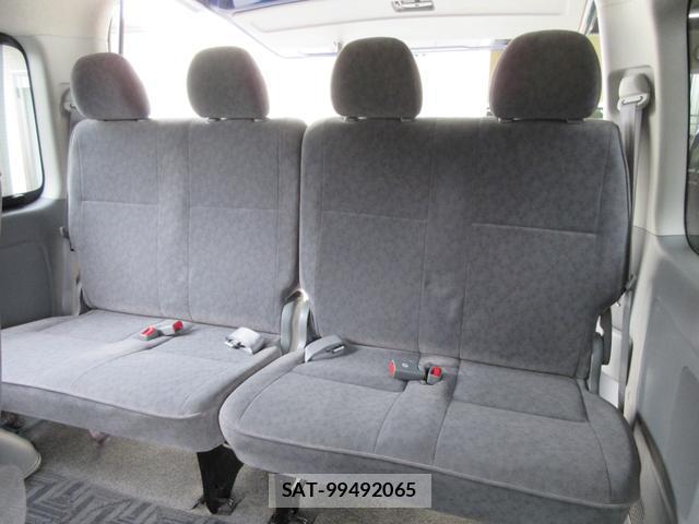 Toyota HIACE WAGON 2010-04 8216863-13