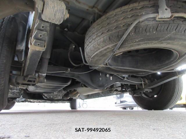 Toyota HIACE WAGON 2010-04 8216863-18