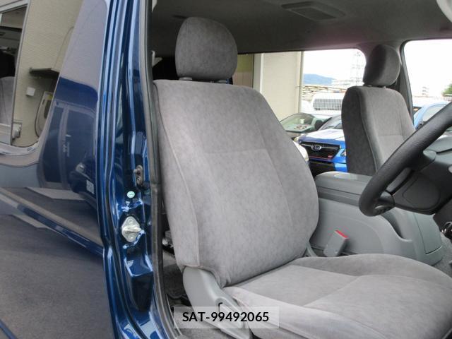 Toyota HIACE WAGON 2010-04 8216863-9