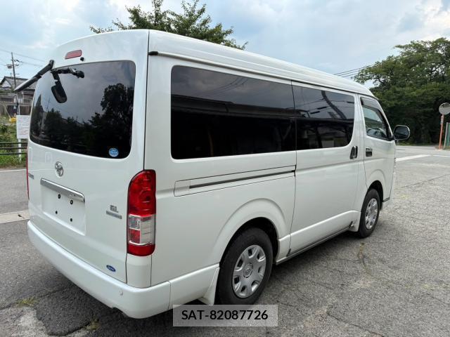 Toyota HIACE WAGON 2019-11 8220994-12