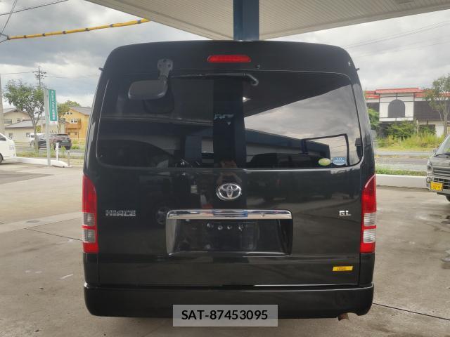 Toyota HIACE WAGON 2009-12 8221407-1