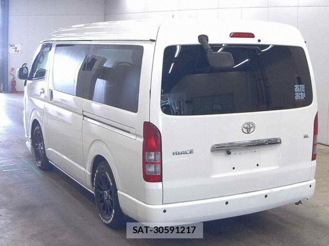 Toyota HIACE WAGON 2008-02 8221424-1
