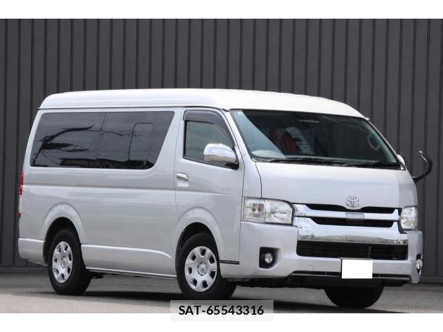 Toyota HIACE WAGON 2019-09 8221772-0
