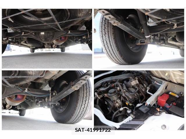 Toyota HIACE WAGON 2020-09 8221774-9