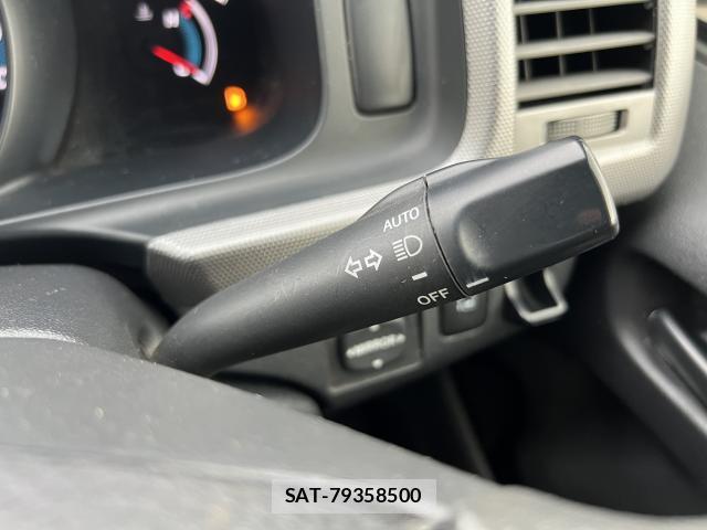 Toyota HIACE WAGON 2013-10 8223368-11