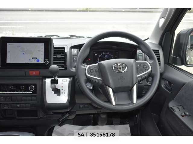 Toyota HIACE WAGON 2026-06 8224152-2