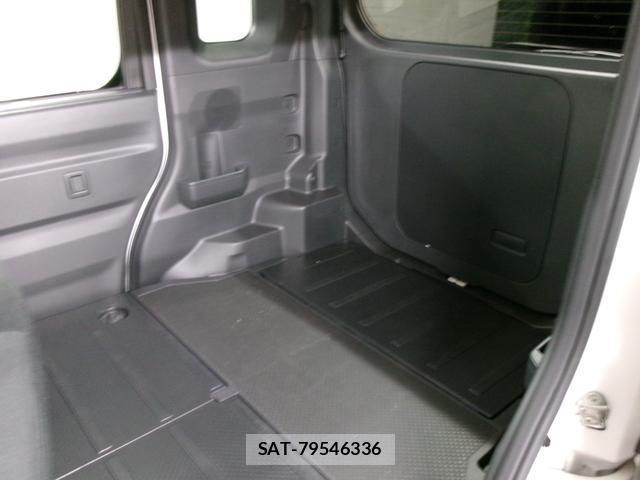 Daihatsu HIJET CADDIE 2019-10 8219057-19