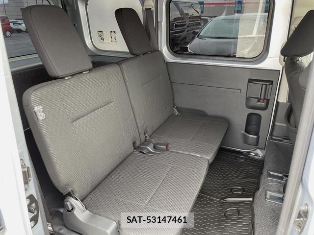 Daihatsu HIJET CARGO 2023-11 8216358-10
