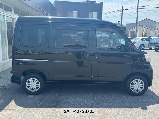 Daihatsu HIJET CARGO 2018-03 8216737-4
